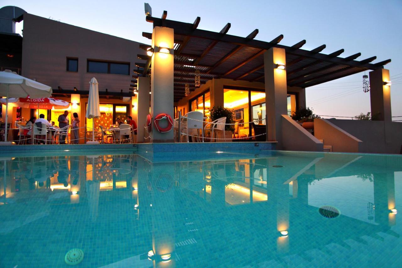 Hotel Tesoro Nikiana Exterior foto